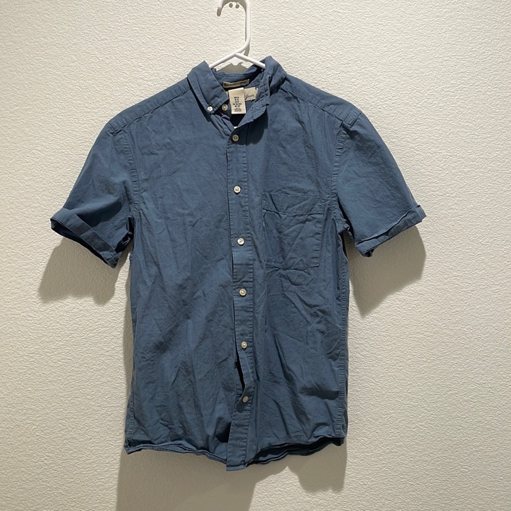 Button up shirt.